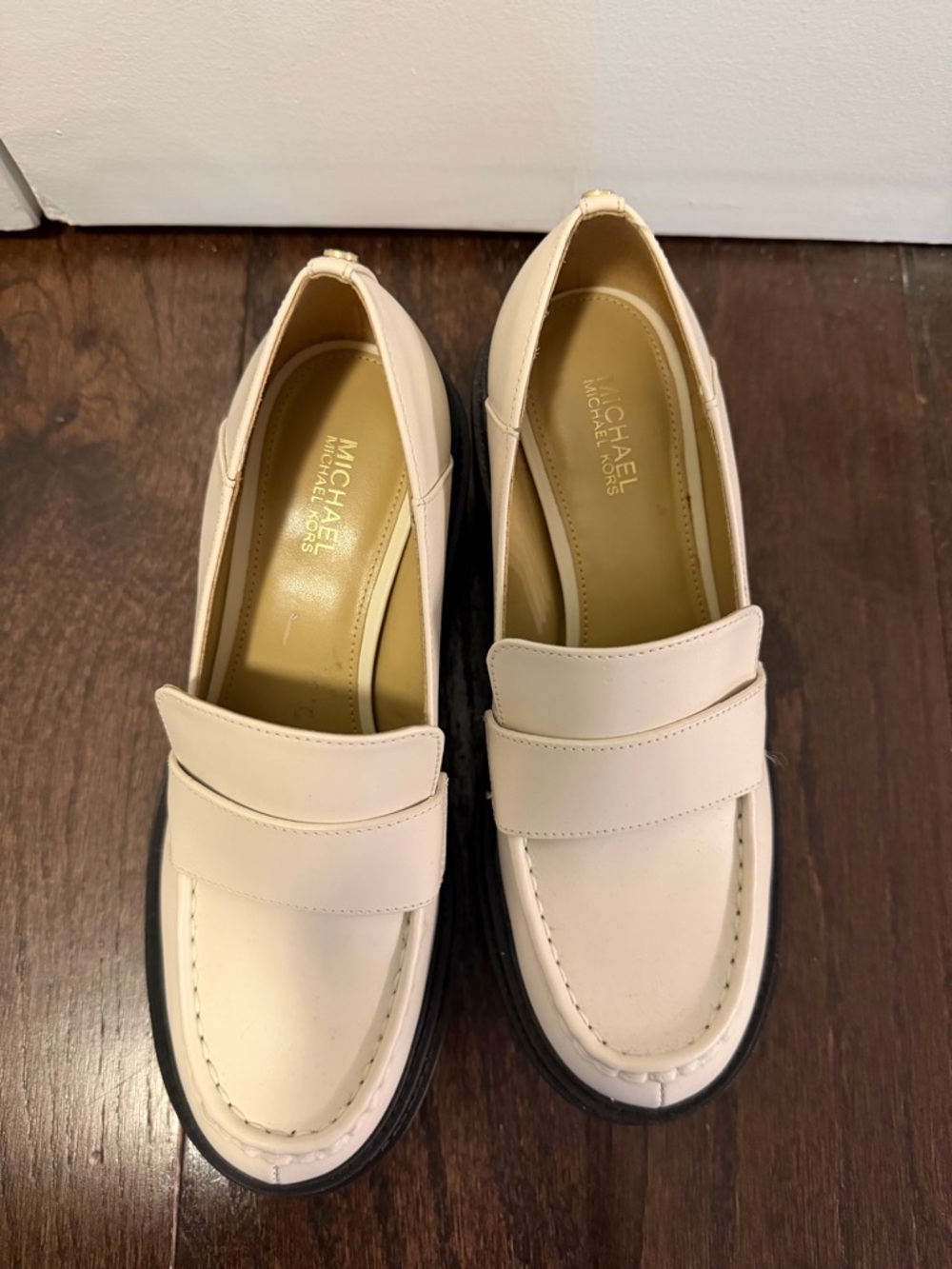 Michael Kors Rocco Cream and Black Platform Loafers - Picture 2 of 8